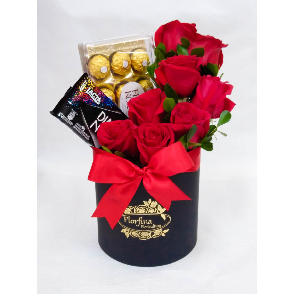 Box Florfina com 8 rosas e 2 chocolates