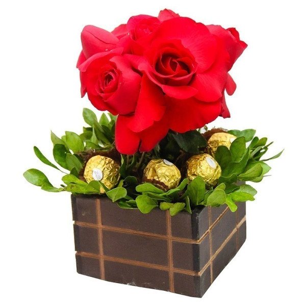 Topiária com 5 rosas e 4 Ferrero Rocher